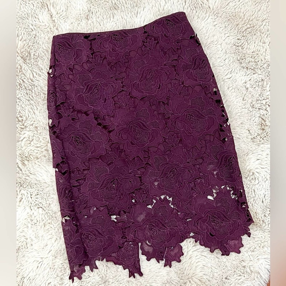 Lulus Lace Wine Burgundy Skirt Sz Small